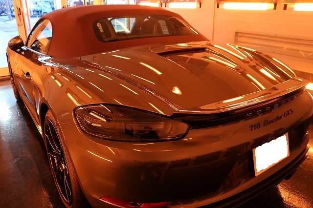 ポルシェ718 ボクスターGTS 遠赤外線ブース - トータルカービューティIIC ポルシェ718 ボクスターGTS 遠赤外線ブース