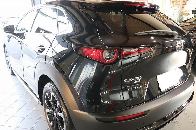 マツダCX30  施工後　リア