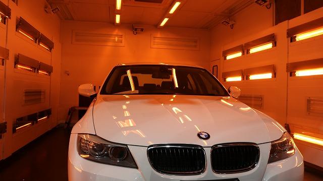 BMW320i 全方位遠赤外線乾燥ブース - トータルカービューティIIC BMW320i 全方位遠赤外線乾燥ブース