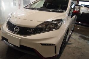 日産ノートニスモにガラスコーティング