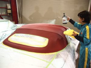 アストンマーティンヴァンテージロードスター 幌コーティング 吹き付け - トータルカービューティIIC アストンマーティンヴァンテージロードスター 幌コーティング 吹き付け