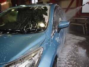 日産ノート 洗車 - トータルカービューティIIC 日産ノート 洗車
