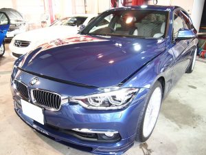 アルピナD3に疎水性のセラミックプロ9Hを施工 - トータルカービューティIIC アルピナD3に疎水性のセラミックプロ9Hを施工