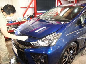 トヨタプリウスアルファG's コーティング ボンネット - トータルカービューティIIC トヨタプリウスアルファG's コーティング ボンネット