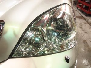 セルシオにヘッドライトコートを施工 - トータルカービューティIIC セルシオにヘッドライトコートを施工