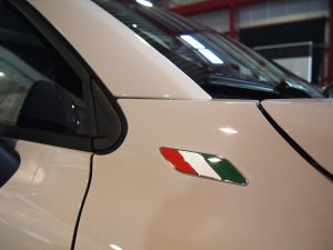 FIAT500X　エンブレム