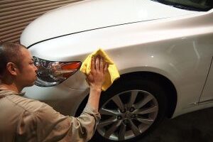 レクサスLS　拭きあげ