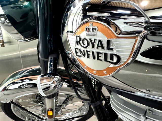 ロイヤルエンフィールド Classic 350　バイクコーティング仕上がり写真　タンク