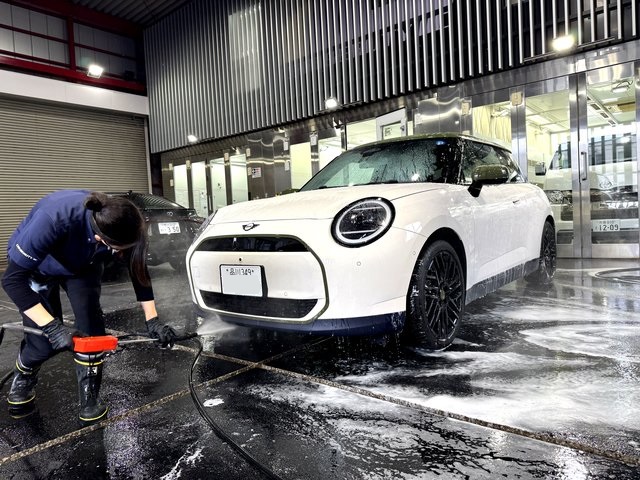 MINIクーパー ポールスミスエディション 洗車 - トータルカービューティIIC MINIクーパー ポールスミスエディション 洗車