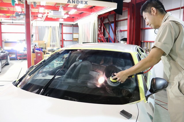 千葉県からご来店のアルファロメオに滑水性エシュロンNANO-FIL (ナノフィー 08 - トータルカービューティIIC アルファロメオ 窓ガラス 研磨