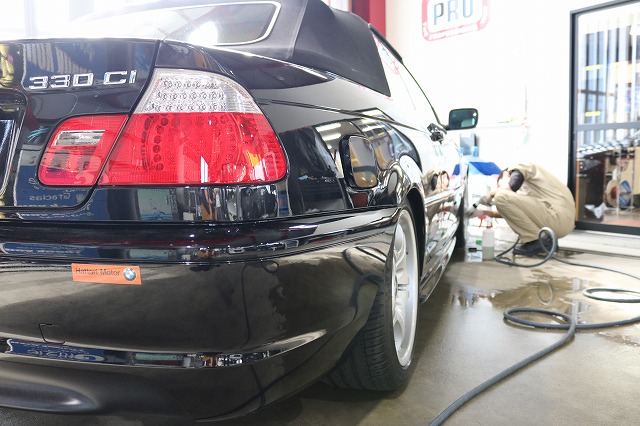 千葉県からご来店のBMW3シリーズに滑水性ガラスコーティング施工 02 - トータルカービューティIIC BMW3 テールランプ