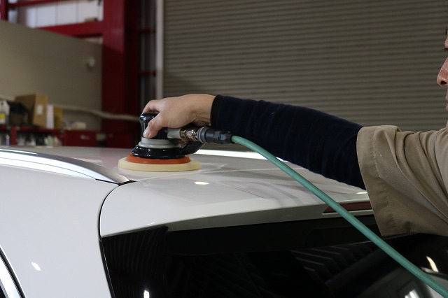 千葉県からご来店のベンツCクラスへ超滑水コーティング施工 03 - トータルカービューティIIC ベンツCクラス バインダー