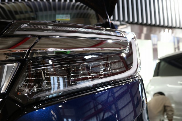 千葉県からご来店のホンダ・ステップワゴンへヘッドライトコーティング 03 - トータルカービューティIIC ステップワゴン ヘッドライトコーティング 施工後
