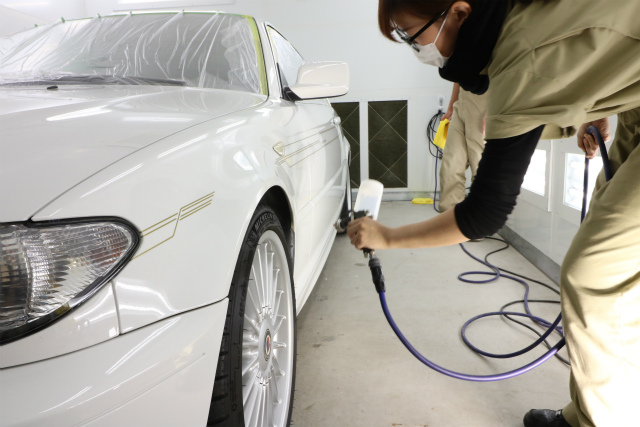 BMWアルピナB3　コーティング　吹き付け