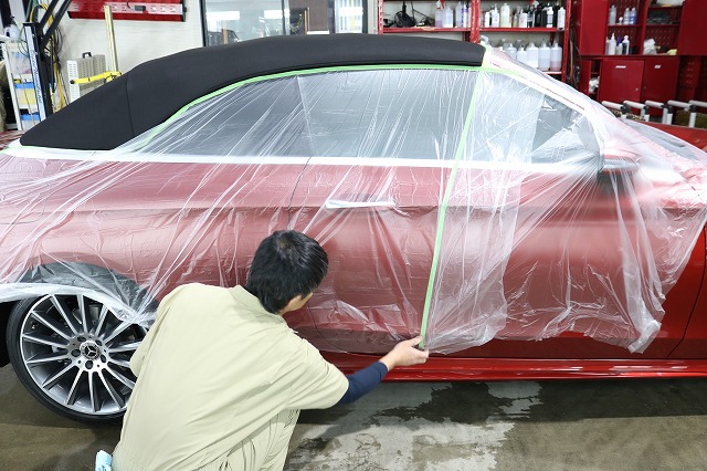 東京都からお越しの新車メルセデスベンツC180カブリオレに幌コーティングを施工! 01 - トータルカービューティIIC メルセデスベンツC180カブリオレ 幌コーティング 施工前
