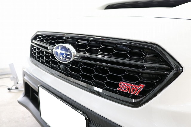 千葉県市川市からお越しの新車スバルWRXに親水性の最強カーコーティング『セラミッ 04 - トータルカービューティIIC スバルWRX フロント アップ