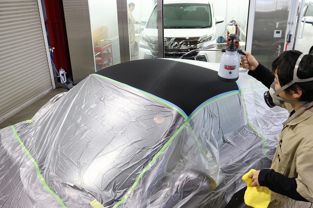 埼玉県川口市からお越しのポルシェ911タルガ4に幌専用コーティング 03 - トータルカービューティIIC ポルシェ911タルガ4 幌コーティング