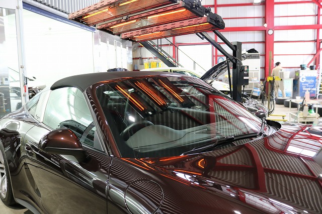 埼玉県川口市からお越しのポルシェ911タルガ4に幌専用コーティング 06 - トータルカービューティIIC ポルシェ911タルガ4 遠赤外線