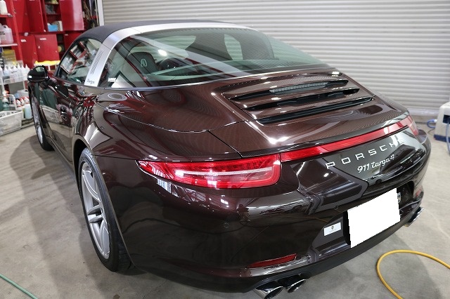 埼玉県川口市からお越しのポルシェ911タルガ4に幌専用コーティング 08 - トータルカービューティIIC ポルシェ911タルガ4 施工後 リア