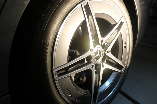 メルセデスベンツC200 施工後 ホイール - トータルカービューティIIC メルセデスベンツC200 施工後 ホイール