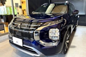千葉県浦安市より、三菱アウトランダーにカーコーティング(SystemX MAX)