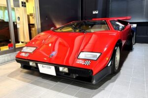 東京都品川区より、ランボルギーニカウンタックレプリカにカーコーティング(SystemX PRO) - トータルカービューティIIC 東京都品川区より、ランボルギーニカウンタックレプリカにカーコーティング(SystemX PRO)