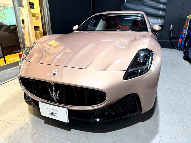 マセラティ グラントゥーリズモ XPELプロテクションフィルム 施工後