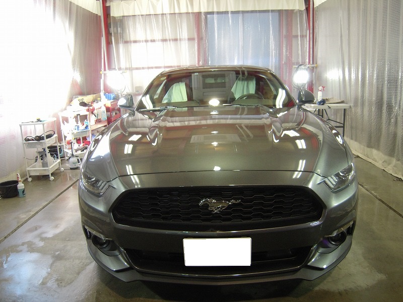 横浜よりご来店のFord MUSTANGにフィルム施工を実施。