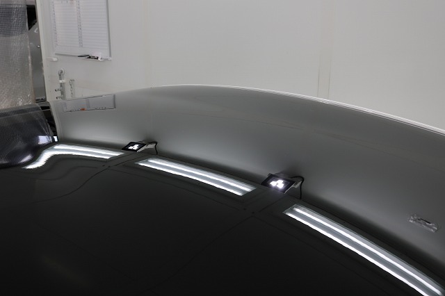 IMG_1429 - トータルカービューティIIC メルセデスベンツにカラープロテクションフィルム施工 グロスブラックフィルム画像