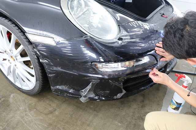 IMG_2781 - トータルカービューティIIC ポルシェ911カレラ4、プロテクションフィルムを施工 貼り付け画像