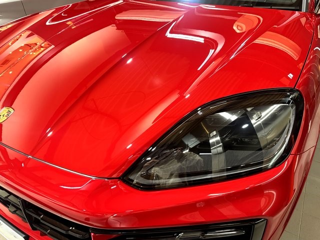 ポルシェカイエンGTS　施工後　ボンネット