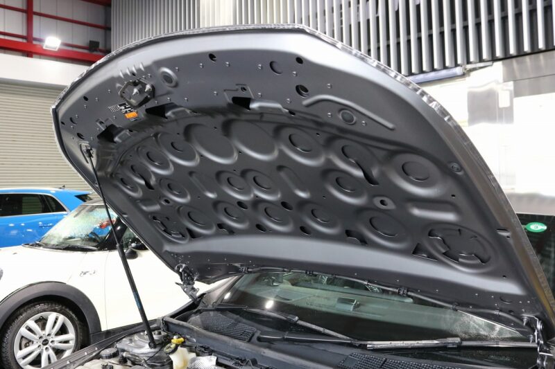 IMG_6978-800x533-1 - トータルカービューティIIC この度はプロテクションフィルムの施工手順をお送りします(^^) メルセデスベンツC180 東京都 ZEL