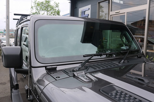 IMG_7181 - トータルカービューティIIC JeepラングラーサハラにLFTフィルム施工後 フロントガラスの画像