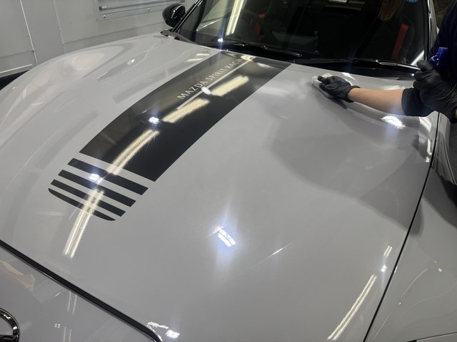 マツダ MSRロードスター12Rをコーティング