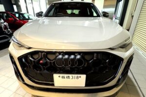 東京都板橋区より、アウディSQ5にカーコーティング（SystemX MAX）