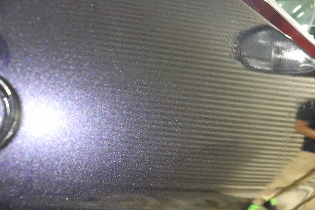 新車 トヨタのアルファードにカーコーティングを施工　塗り込み画像