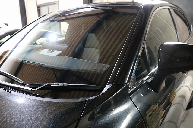トヨタハリアーにウィンドウコーティング施工後　フロントガラス画像