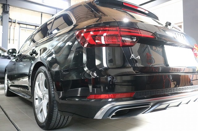 - トータルカービューティIIC アウディA4 親水ガラスコーティング