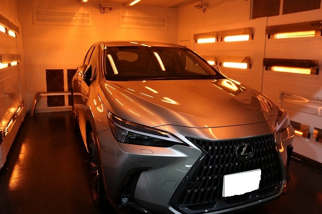 レクサスNX　ファインラボヒールライト