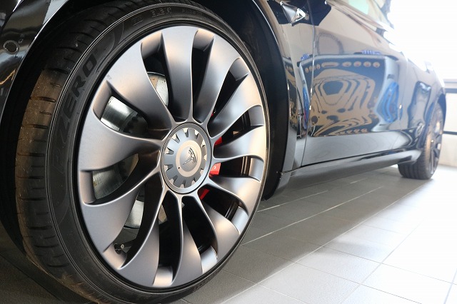 - トータルカービューティIIC テスラモデル3 Gガードコーティング