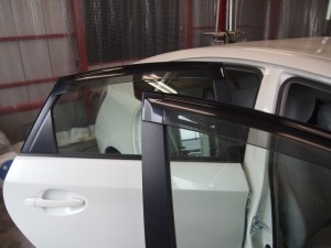 栃木ナンバーのプリウスがカーフィルム可視光線透過率8 を施工させていただきました カーフィルム カーラッピング施工実績cbiic 栃木ナンバーのプリウスがカーフィルム可視光線透過率8 を施工させていただきました カーフィルム カーラッピング施工実績cbiic