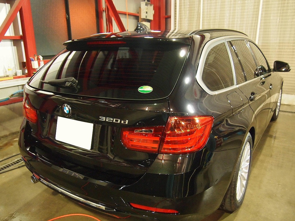 Bmw3シリーズに断熱フィルム全面を施工させていただきました カーフィルム カーラッピング施工実績cbiic Bmw3シリーズに断熱フィルム全面を施工させていただきました カーフィルム カーラッピング施工実績cbiic