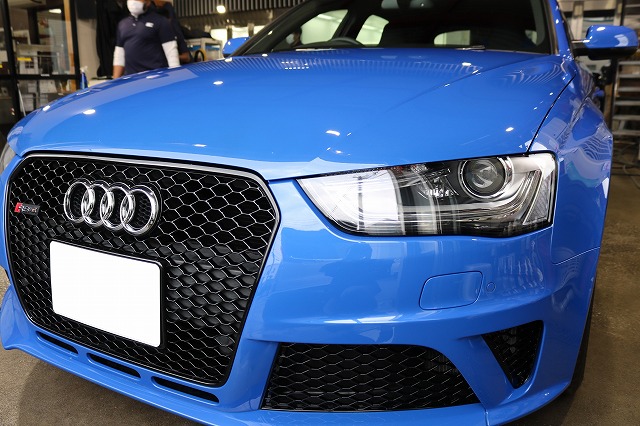 アウディRS4 プロテクション
