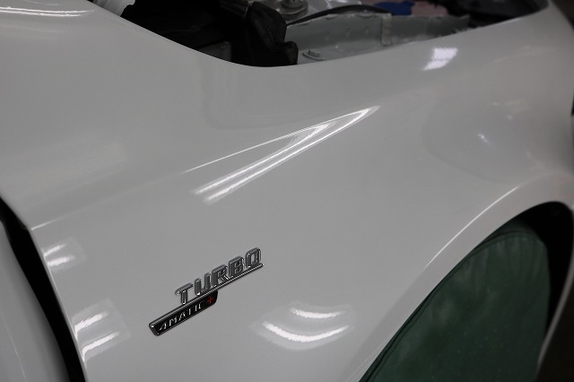 新車メルセデスベンツAMG A45Sにカーフィルムを施工後　プロテクションフィルムの画像