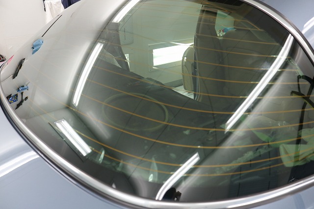 限定記念車トヨタ・オリジンにLFTフィルム施工　リアガラスの画像