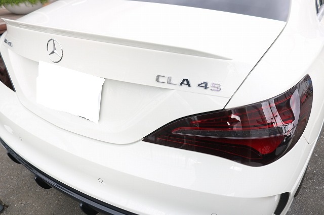 メルセデスベンツAMG CLA45にテールランプスモークフィルム施工後　リア画像