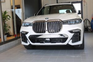 ＢＭＷ X7に飛び石対策のプロテクションフィルムを施工致しました。XPEL 千葉県