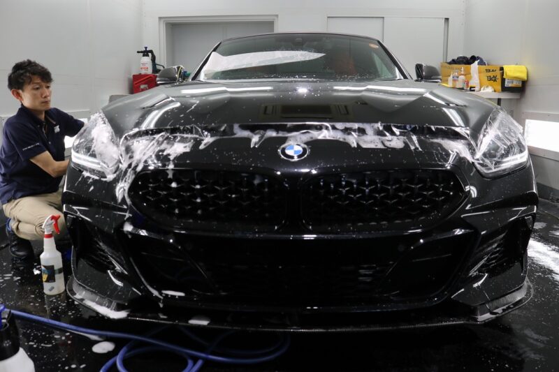 BMW Z4にフロントセット施工です(`・ω・´)ゞ プロテクションフィルム 業界トップブランド XPEL ULTIMATE PLUS フロントセット