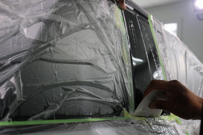 マツダMX-30にプロテクションフィルム施工　ＺＥＬ　自己修復機能　防汚性能
