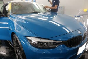 BMW　M4　LFTフィルム　カーフィルム　施工